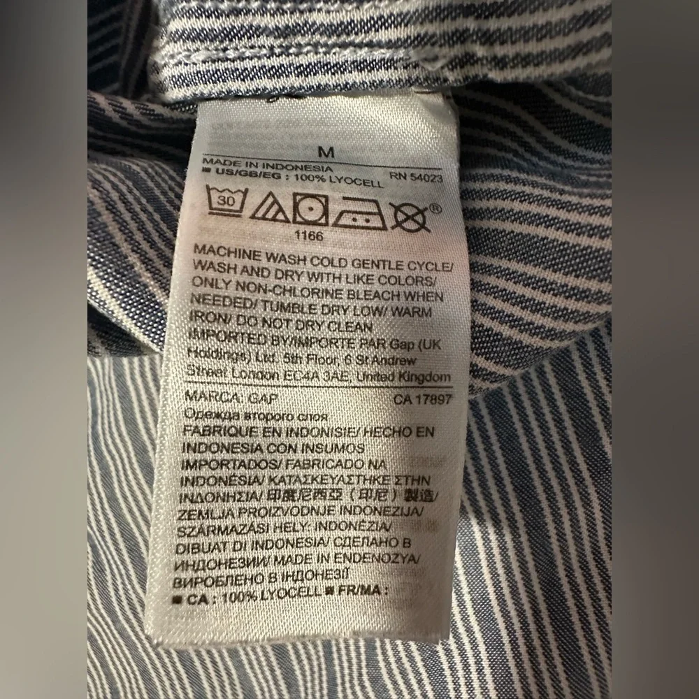 GAP pinstripe long-sleeve button-down shirt dress - Picture 9 of 11